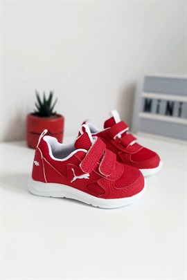 Aslan Basklı Önü Yapışkanlı Çocuk Spor Ayakkabı Kırmızı
